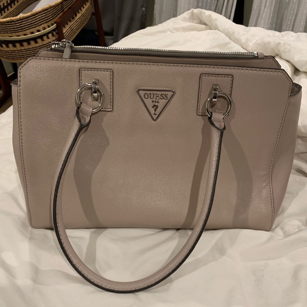 Women’s Hand Bag